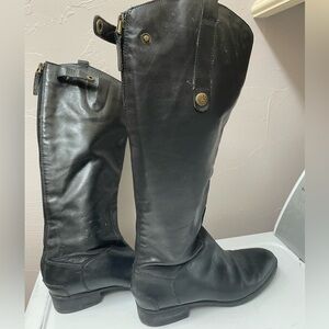 Classic black boots, size 8